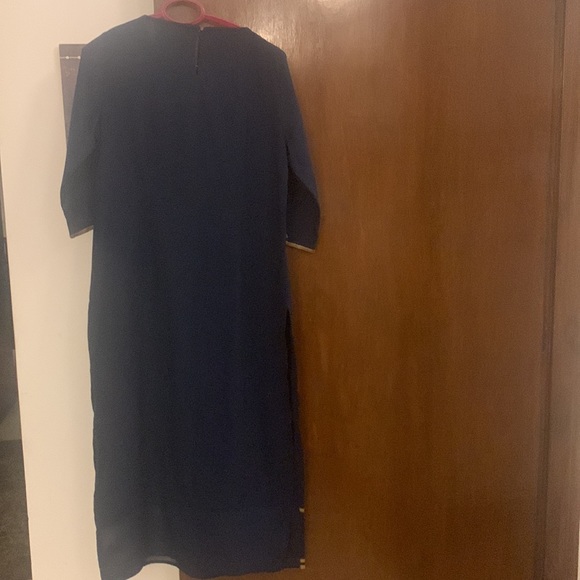 Brand new W Kurti. Georgette. Worn only once. Size 10. Fits small, medium. - Picture 4 of 4